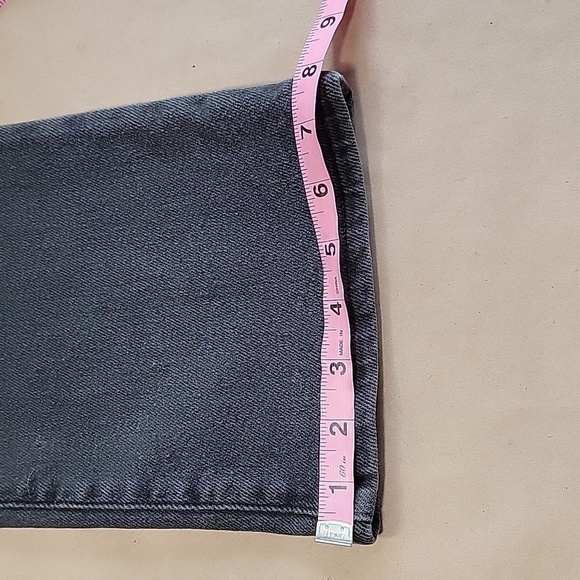 Madewell Size 27 Mid-Rise Kick Out Jeans, Washed Black, Gently Used Condition - Picture 7 of 14